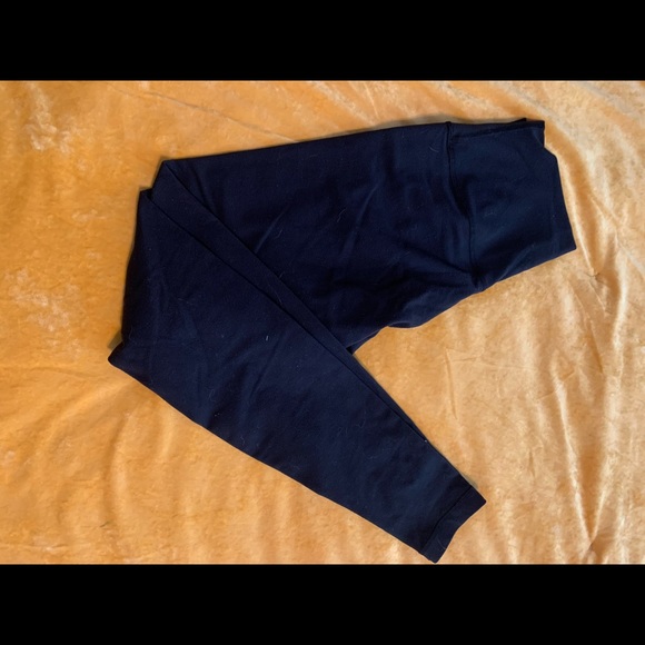 Lululemon 🍋wunder unders sz 8 - Picture 3 of 3